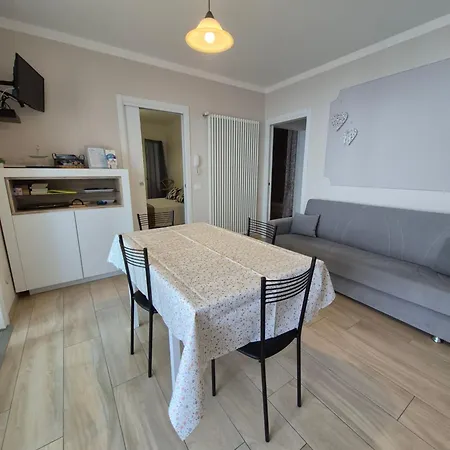 Belvedere 4 * Στρέσα